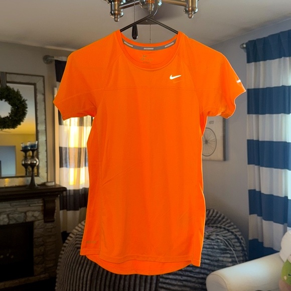 💖 Nike Dri-Fit Running Top Lot 💖 - Picture 3 of 10